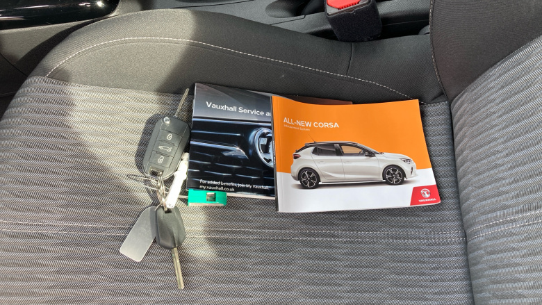 Vauxhall Corsa 1.2 SE 5dr Petrol Hatchback